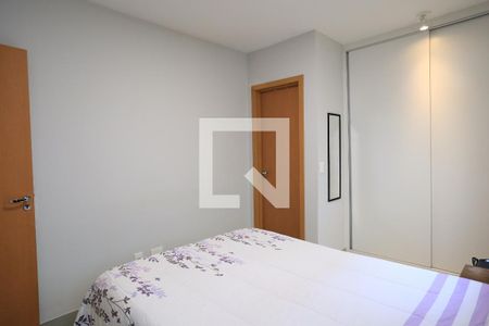 Suíte de apartamento à venda com 2 quartos, 140m² em Sion, Belo Horizonte