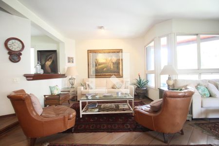 Apartamento à venda com 3 quartos, 240m² em Vila Morumbi, São Paulo