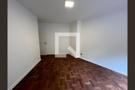 Apartamento para alugar com 3 quartos, 140m² em Jardim das Bandeiras, São Paulo