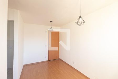 Sala de apartamento para alugar com 2 quartos, 45m² em Campo Grande, Rio de Janeiro