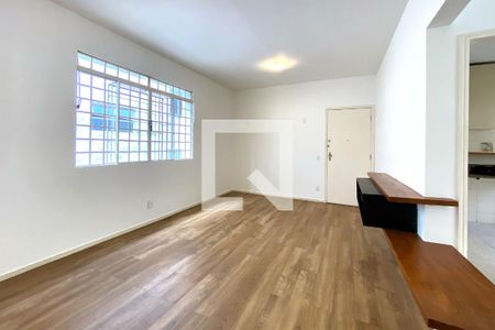 Sala de apartamento à venda com 3 quartos, 110m² em Sion, Belo Horizonte