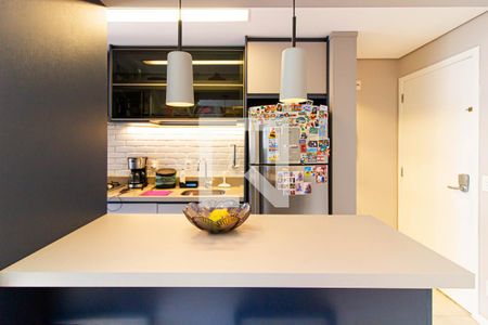 Cozinha de apartamento à venda com 2 quartos, 67m² em Vila Ipojuca, São Paulo