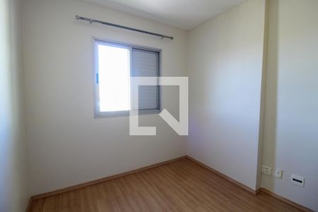 Quarto 1 de apartamento para alugar com 2 quartos, 64m² em Jardim Ivana, São Paulo