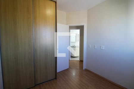Quarto 1 de apartamento para alugar com 2 quartos, 64m² em Jardim Ivana, São Paulo