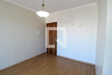 Sala de apartamento para alugar com 2 quartos, 64m² em Jardim Ivana, São Paulo