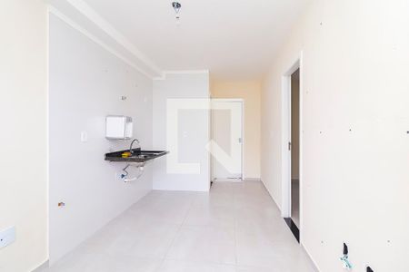 Sala/Cozinha de apartamento para alugar com 2 quartos, 38m² em Cidade Antônio Estêvão de Carvalho, São Paulo