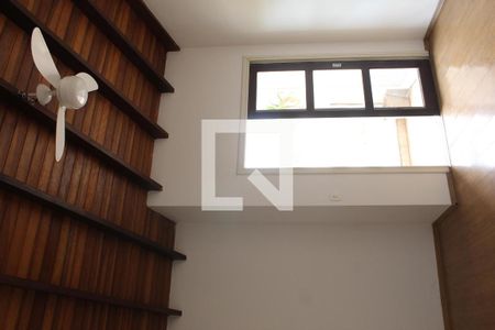 Quarto 2 de casa de condomínio para alugar com 2 quartos, 125m² em Parque Rincao, Cotia