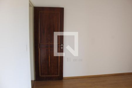 Quarto 1 de casa de condomínio para alugar com 2 quartos, 125m² em Parque Rincao, Cotia