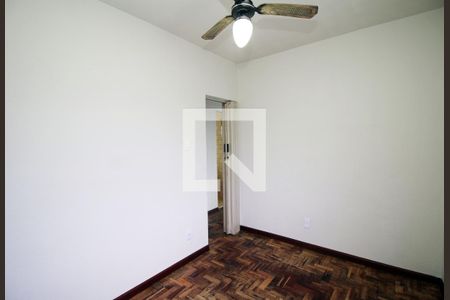 Quarto 1 de apartamento para alugar com 2 quartos, 48m² em Irajá, Rio de Janeiro
