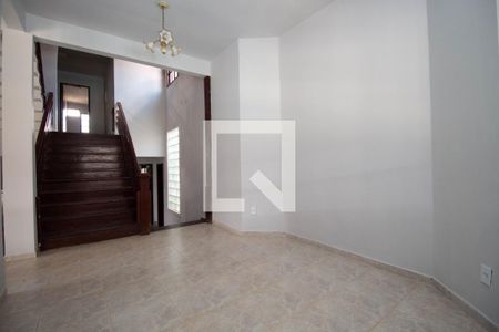 Sala de casa de condomínio para alugar com 7 quartos, 450m² em Jardim Botânico, Brasília