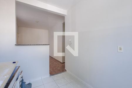 Cozinha e Área de Serviço de apartamento para alugar com 2 quartos, 50m² em Residencial Sitio Santo Antonio, Taubaté