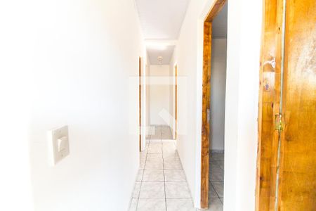 Corredor de casa para alugar com 4 quartos, 100m² em Jardim São Paulo (zona Leste), São Paulo