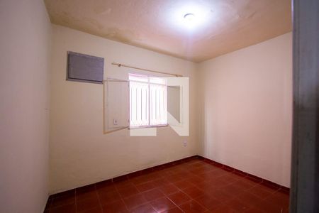 Quarto 2 de apartamento para alugar com 2 quartos, 75m² em Paraíso, São Gonçalo