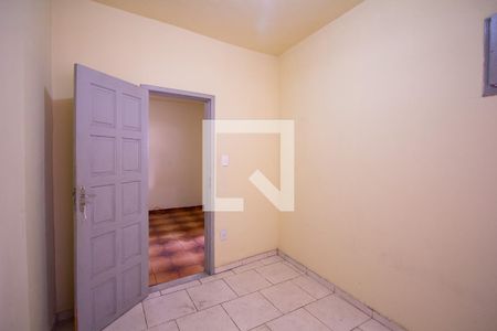 Quarto 1 de apartamento para alugar com 2 quartos, 75m² em Paraíso, São Gonçalo