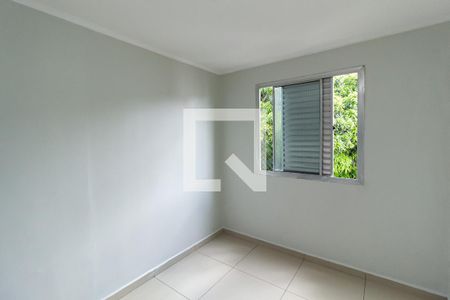 Quarto 2 de apartamento para alugar com 2 quartos, 67m² em Conjunto Residencial José Bonifácio, São Paulo