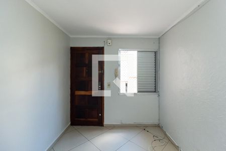 Sala de apartamento para alugar com 2 quartos, 67m² em Conjunto Residencial José Bonifácio, São Paulo
