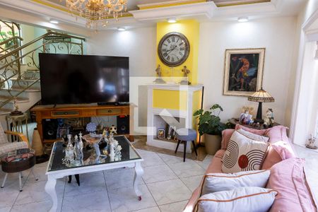 Sala de casa de condomínio para alugar com 4 quartos, 250m² em Jardim Astro, Sorocaba