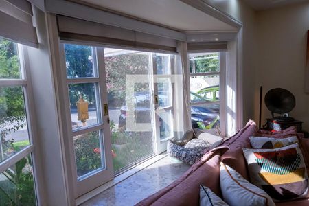 Sala de casa de condomínio para alugar com 4 quartos, 250m² em Jardim Astro, Sorocaba