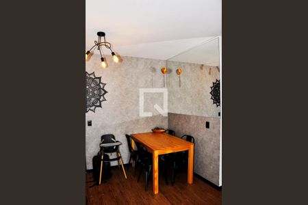 Detalhe - Sala e Sala de Jantar de apartamento à venda com 2 quartos, 49m² em Jardim Iris, São Paulo