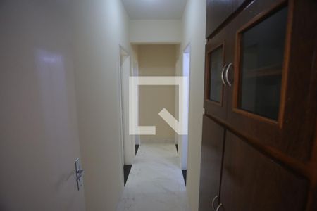 Corredor de apartamento para alugar com 3 quartos, 87m² em Vila Ermelinda, Belo Horizonte