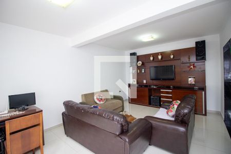 Sala de casa à venda com 4 quartos, 360m² em Parque Maracana, Contagem
