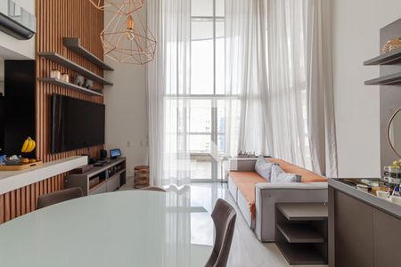 Sala de apartamento à venda com 2 quartos, 151m² em Vila Nova Conceição, São Paulo