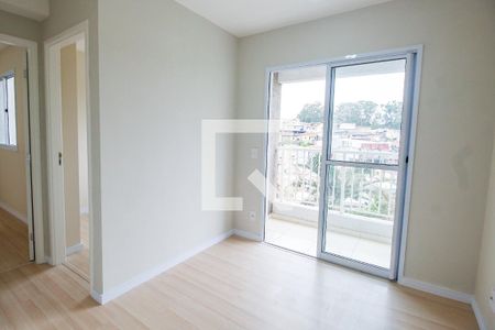 Sala de apartamento para alugar com 2 quartos, 39m² em Jardim Piracuama, São Paulo