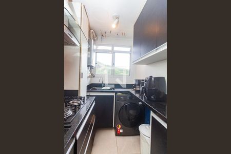 Cozinha  de apartamento para alugar com 2 quartos, 56m² em Morro Santana, Porto Alegre