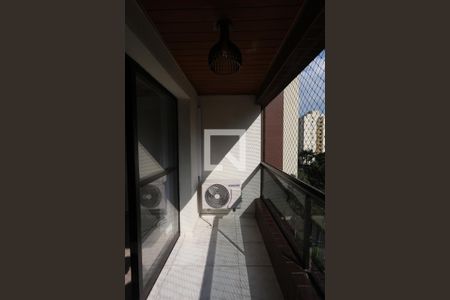 Varanda da Sala de apartamento à venda com 3 quartos, 115m² em Jardim Londrina, São Paulo