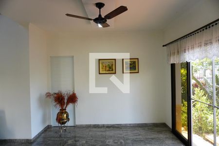 Sala 1 de casa para alugar com 4 quartos, 1000m² em Vila Frezzarin, Americana