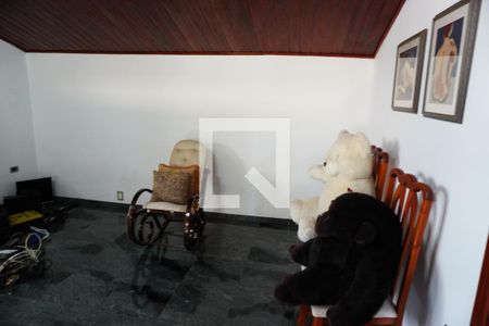 Sala 2 de casa para alugar com 4 quartos, 1000m² em Vila Frezzarin, Americana