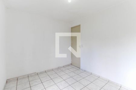 Quarto 2 de apartamento para alugar com 2 quartos, 46m² em Conjunto Residencial José Bonifácio, São Paulo