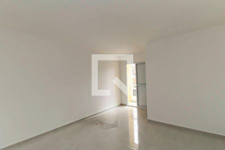 Casa à venda com 3 quartos, 131m² em Vila Prudente, São Paulo