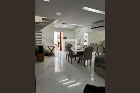 Casa à venda com 2 quartos, 240m² em Guaratiba, Rio de Janeiro
