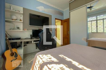 Casa à venda com 3 quartos, 126m² em Olaria, Rio de Janeiro