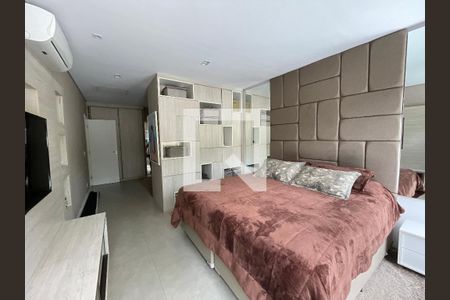 Suite 1  de casa de condomínio para alugar com 3 quartos, 612m² em Jardim Barbacena, Cotia