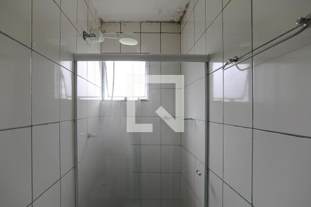 Banheiro 1 de casa de condomínio para alugar com 2 quartos, 60m² em Jundiapeba, Mogi das Cruzes