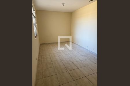 Quarto de casa para alugar com 3 quartos, 160m² em Anchieta, Nilópolis