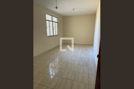 Quarto de casa para alugar com 3 quartos, 160m² em Anchieta, Nilópolis