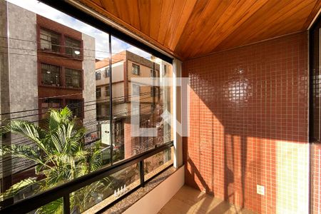 Varanda da Sala de apartamento para alugar com 4 quartos, 129m² em Cruzeiro, Belo Horizonte