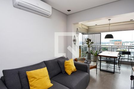 Apartamento à venda com 2 quartos, 74m² em Pinheiros, São Paulo