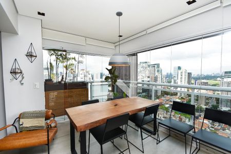 sala de jantar de apartamento à venda com 2 quartos, 74m² em Pinheiros, São Paulo