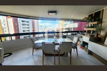 Sala 1 de apartamento para alugar com 3 quartos, 125m² em Pituba, Salvador