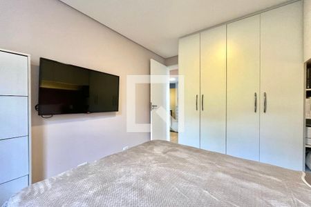 Quarto 1 de casa para alugar com 2 quartos, 77m² em Cidade Ademar, São Paulo