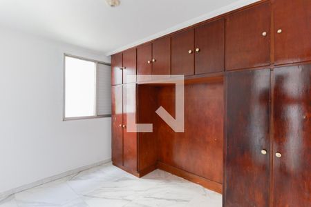 Quarto 1 de apartamento para alugar com 2 quartos, 64m² em Vila Francos, São Paulo