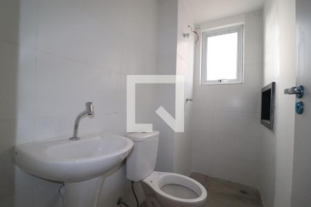 Banheiro de apartamento à venda com 1 quarto, 52m² em Santa Terezinha, Santo André