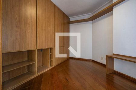Sala de apartamento para alugar com 3 quartos, 220m² em Cerqueira César, São Paulo
