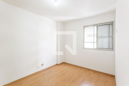 Quarto 1 de apartamento para alugar com 2 quartos, 51m² em Moema, São Paulo