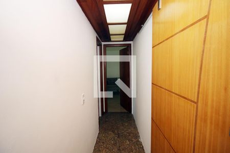 Sala - Corredor de apartamento à venda com 2 quartos, 82m² em Irajá, Rio de Janeiro