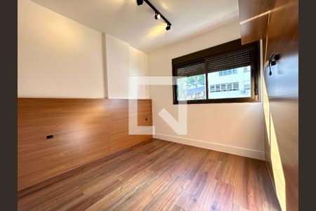 Suite  de apartamento para alugar com 2 quartos, 70m² em Pantanal, Florianópolis